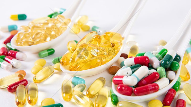 钙片与维生素C，谁才是补钙好帮手？**
